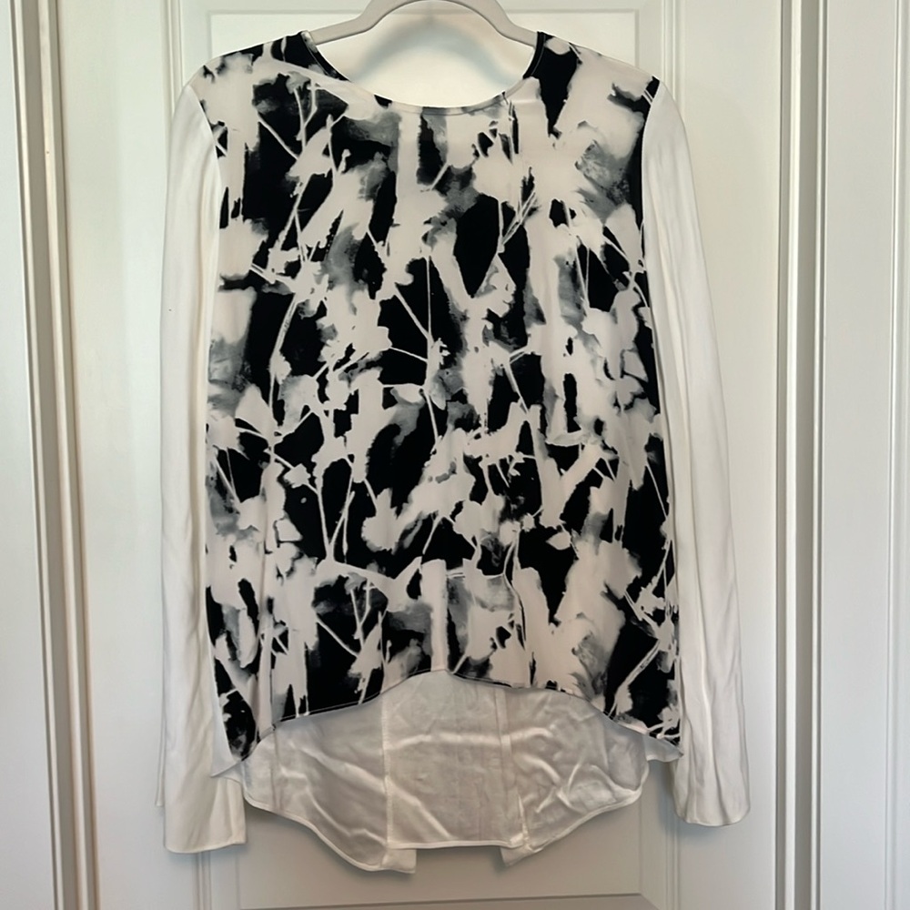 Waverly Grey Abstract Print Blouse Size L